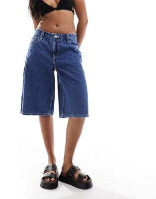 Dr Denim Bree Worker baggy fit mid waist denim shorts in pebble mid stone wash