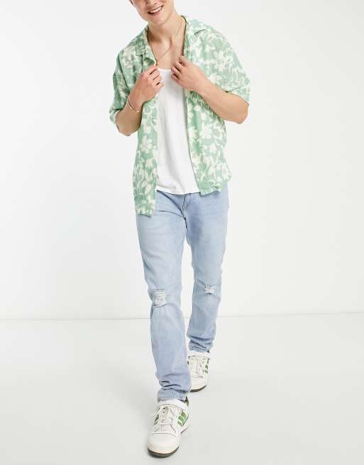 Dr Denim – Clark – Schmal geschnittene Jeans in heller Waschung mit Knierissen