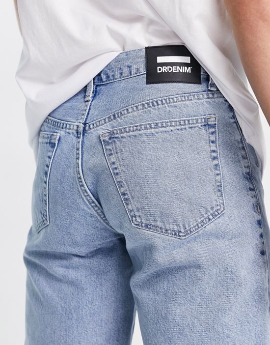 https://images.asos-media.com/products/dr-denim-dash-straight-leg-shorts-in-washed-light-wash/202451852-4?$n_550w$&wid=550&fit=constrain