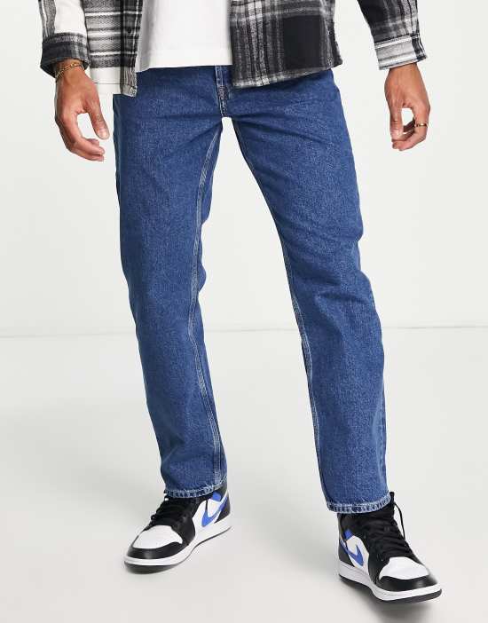 https://images.asos-media.com/products/dr-denim-dash-worker-jeans-in-dark-wash/202451972-1-blue?$n_550w$&wid=550&fit=constrain