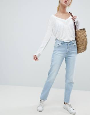 mom crop jeans