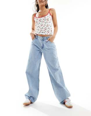 Dr Denim Hill Relaxed Fit Low Waist Wide Straight Leg Jeans In Stream Light Blue Retro Wash