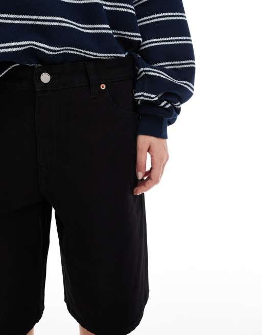 Dr Denim Lea low waist relaxed fit jort shorts in black, 4 of 5