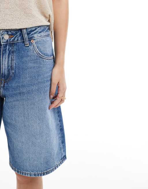 Dr Denim Lea low waist relaxed fit jort shorts in stream sky fade mid wash blue