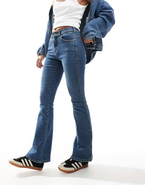 Dr Denim – Lexy – Niebieskie dopasowane jeansy bootcut ze średnim stanem - view 1