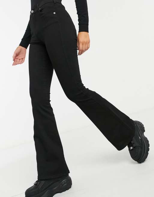 Mid Rise Flared Jeans - Black