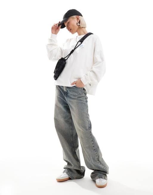 Dr. Denim - Maglietta a maniche lunghe oversize bianco sporco con stampa sulla schiena, 2 di 4