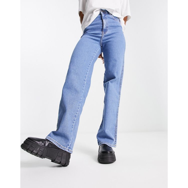 Levi's Ribcage wide leg jean in light blue wash