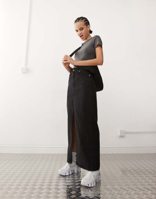 Dr Denim Myra maxi denim skirt with front split in black used wash, 4 of 5