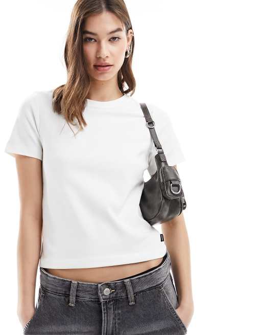 Dr Denim Nina essential short sleeve slim fit tee in off white ASOS