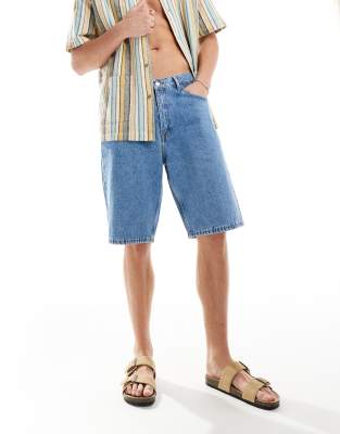 Omar relaxed fit mid waist jorts in stream sky retro mid blue wash