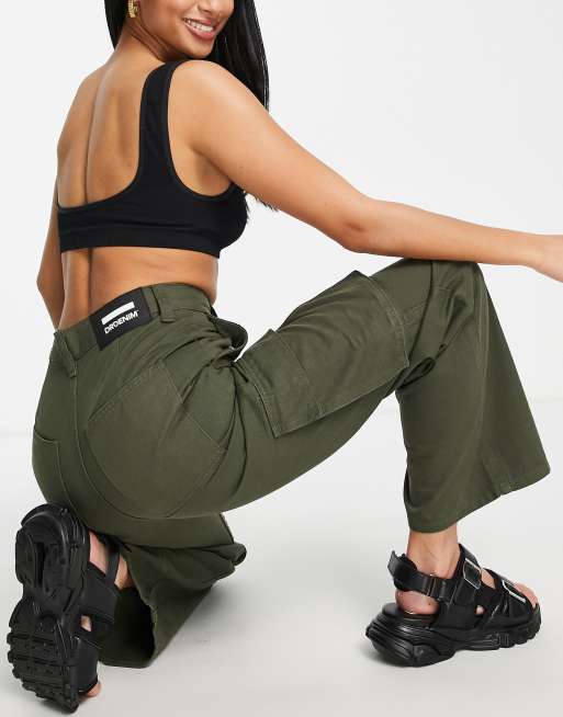 Dr Denim Petite – Echo – Cargohose in Khaki mit superhohem Bund und weitem Bein, 4 von 4
