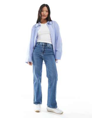 Dr Denim Petite Moxy straight leg jeans in cape sky worn hem wash-Blue