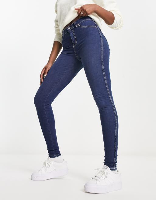 Women Blue Dark Wash Skinny Fit Jeans