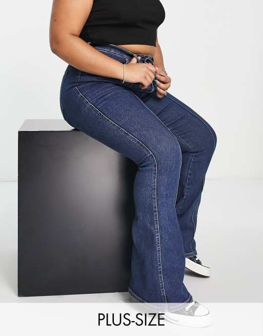 Dr Denim Plus – Moxy – Ciemnoniebieskie jeansowe dzwony z ozdobnym przeszyciem