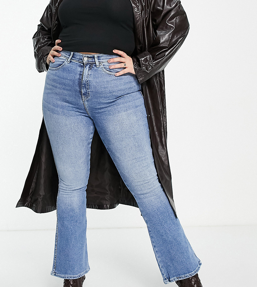 Plus-size jeans by Dr Denim It%27s all in the jeans High rise Belt loops Four pockets Flared skinny fit
