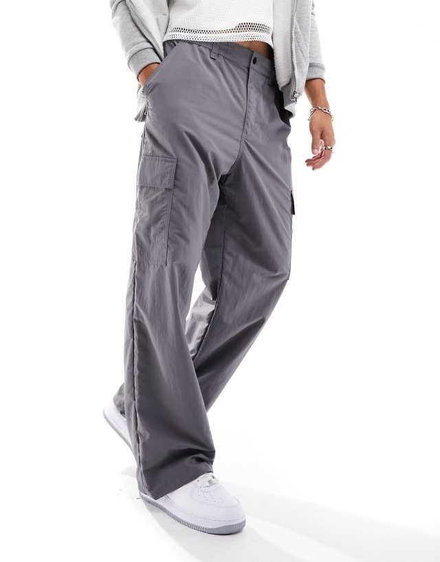 Dr Denim - rian cargo nylon pants in dark grey