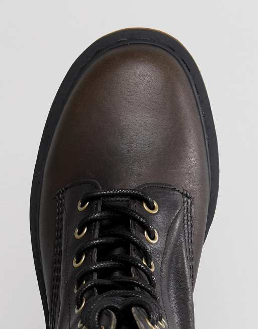 Dr martens outlet black harvest