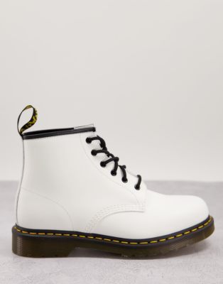 Dr Martens - 101 - Stiefel mit 6 Ösen in Weiß