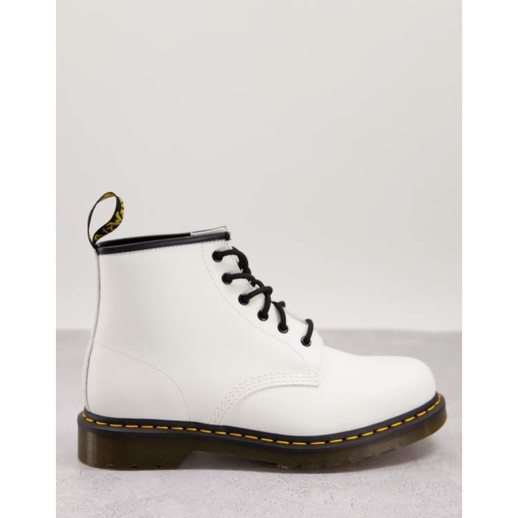 Dr Martens – 101 – Stiefel mit Ösen in Weiß ASOS - Main Image