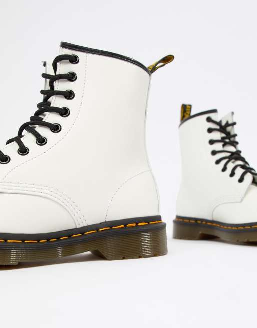 Dr martens anfibi clearance bassi