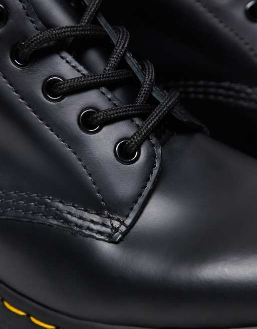Dr .Martens – 1460 Bex – Gładkie czarne botki unisex z 8 rzędami oczek, 2 z 4
