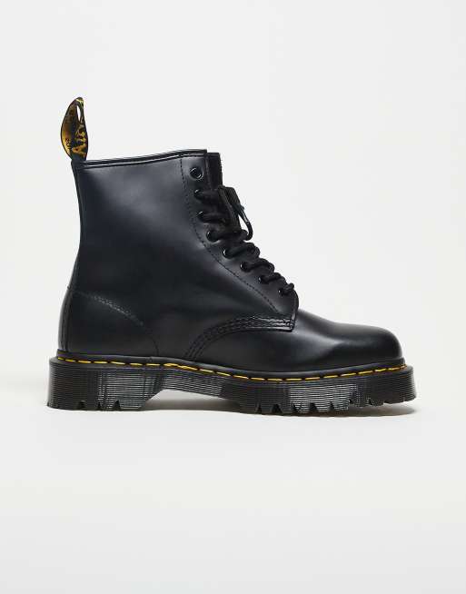 Dr .Martens – 1460 Bex – Gładkie czarne botki unisex z 8 rzędami oczek, 4 z 4