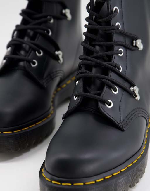 Dr Martens 1460 bex stud 8 eye boots in black