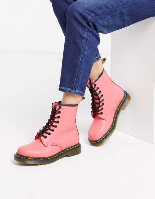 dr martens shoes pink