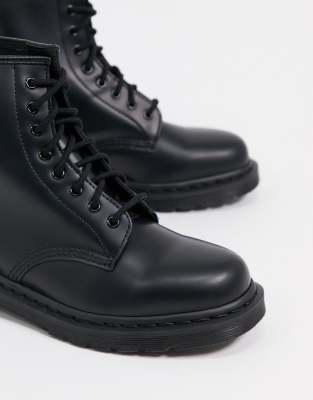 doc martens 1460 mono