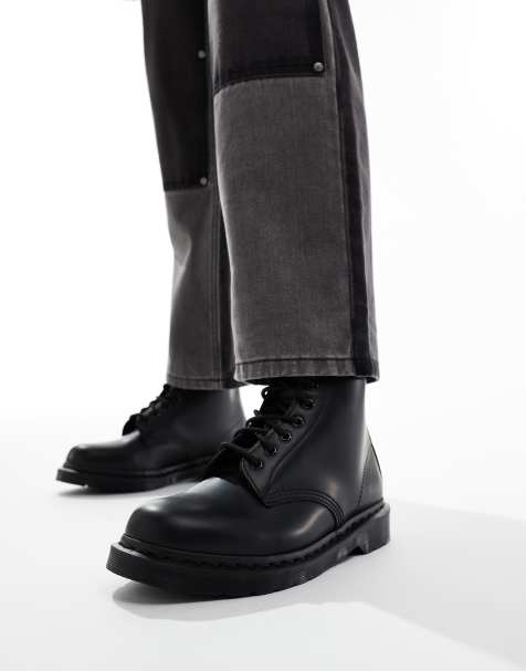 Dr. Martens - 1460 Mono - Stivali a 8 occhielli neri lucidi - view 1