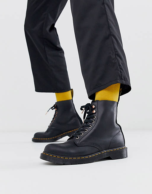 Recycle on time mouth Dr Martens 1460 Pascal 8 eye boot black suede | ASOS