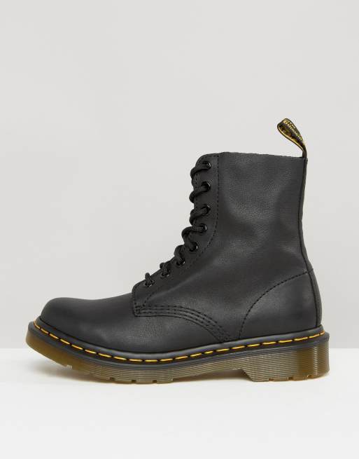 Dr. martens hotsell pascal virginia lead