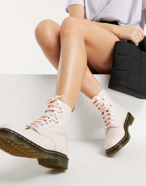 Pastel pink dr outlet martens