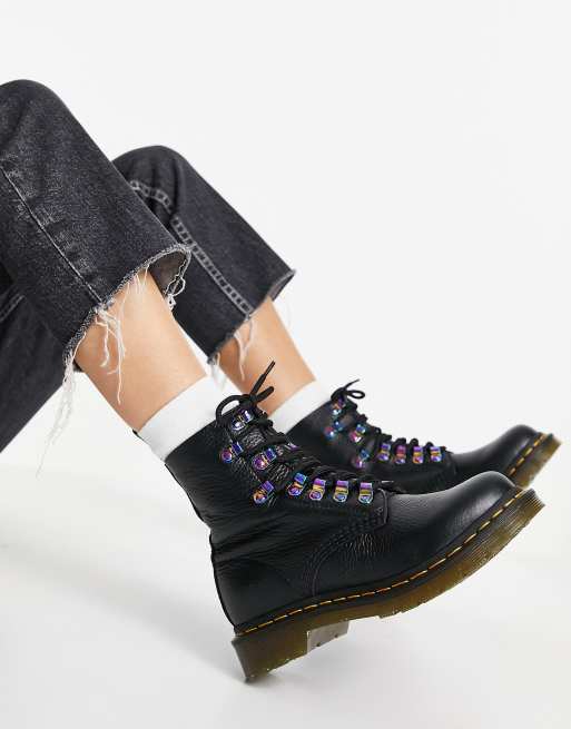 Dr Martens 1460 Pascal Bottines avec d tails en m tal iris