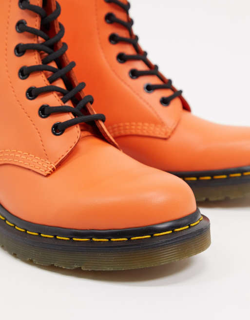 Doc martens orange vernis store