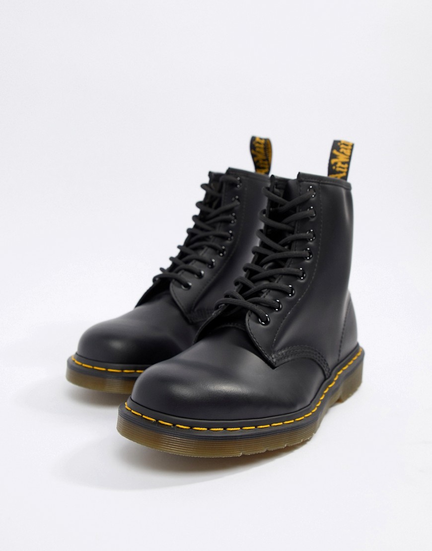 Dr Martens – 1460 – Svarta boots med 8 öljetter 11822006