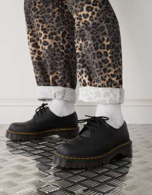 Dr. Martens - 1461 Bex - Chaussures en cuir lisse avec 3 paires d'aillets - Noir