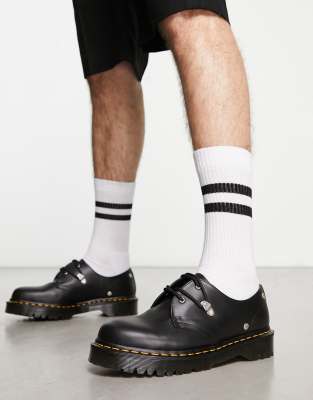 DR. MARTENS' 1461 BEX STUD 3 EYE SHOES IN BLACK