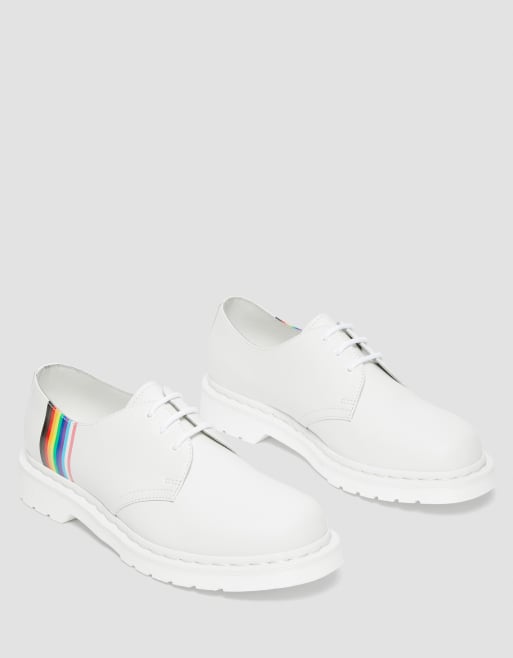 Dr martens outlet white low