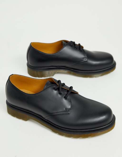 Dr Martens – 1461 Vegan pw – Svarta skor i veganskt läder med 3 öglor  