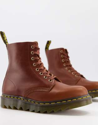 dr martens 1461 tan