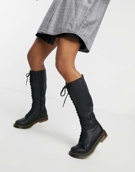 Dr Martens 1B60 20 eye knee high boot with zip in black