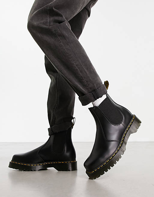 Dr Martens 2976 bex squared chelsea boots in black polished smooth