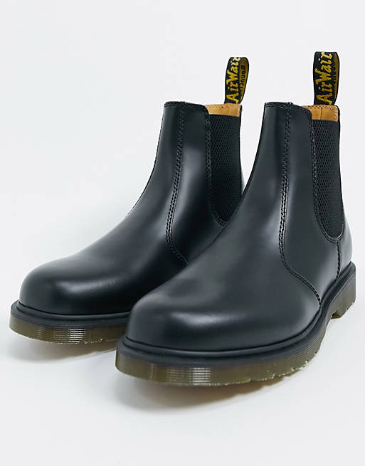 Dr Martens 2976 chelsea boots in all black