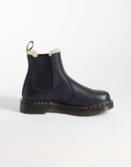 Dr Martens 2976 fur lined Leonore Chelsea boots in black, 2 of 4