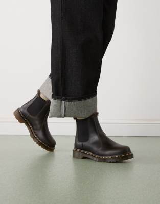 DR MARTENS - 2976 Leonore - Bottines Chelsea doublées de fausse fourrure - Marron foncé-Brown 38