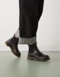 [Dr Martens] Dr Martens 2976 Leonore Chelsea boots in dark taupe-Brown 43 BROWN