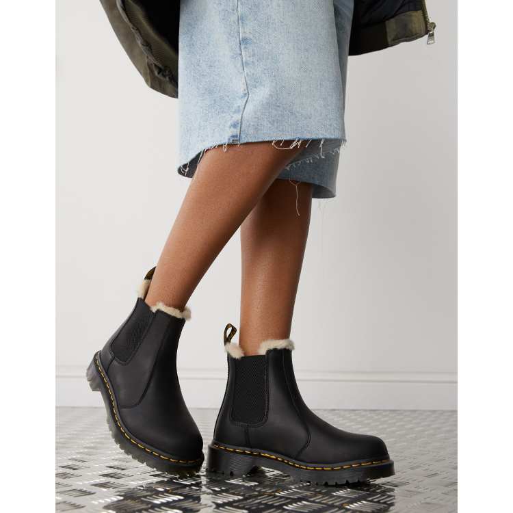 Dr Martens 2976 Leonore Sorte chelsea stovler i laeder med pelsfor ASOS