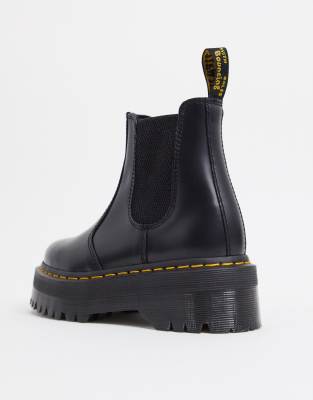 2976 platform chelsea boots black